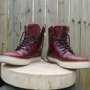 UGG Australia Braun Cordovan Sneaker Boots